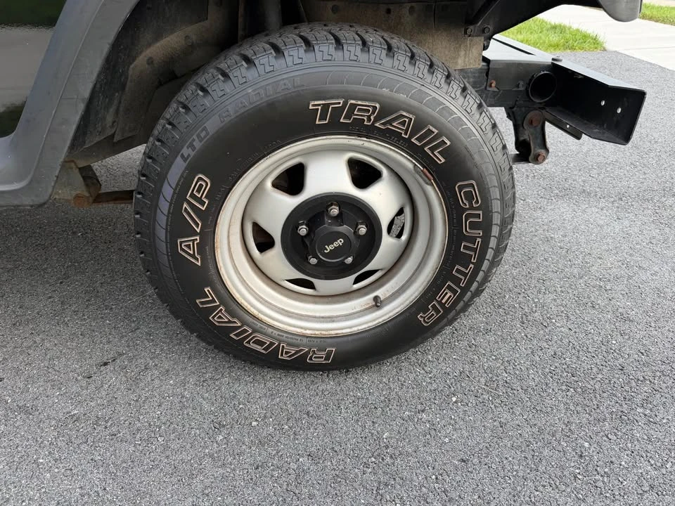 1990 Jeep YJ Wrangler - Image 17 of 20