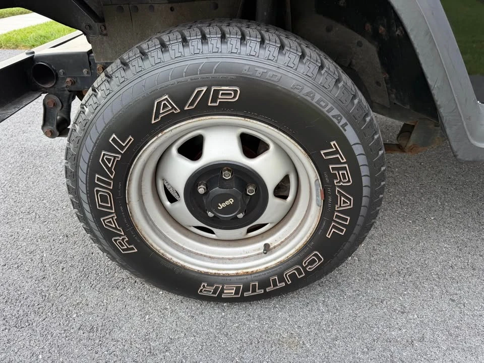 1990 Jeep YJ Wrangler - Image 16 of 20