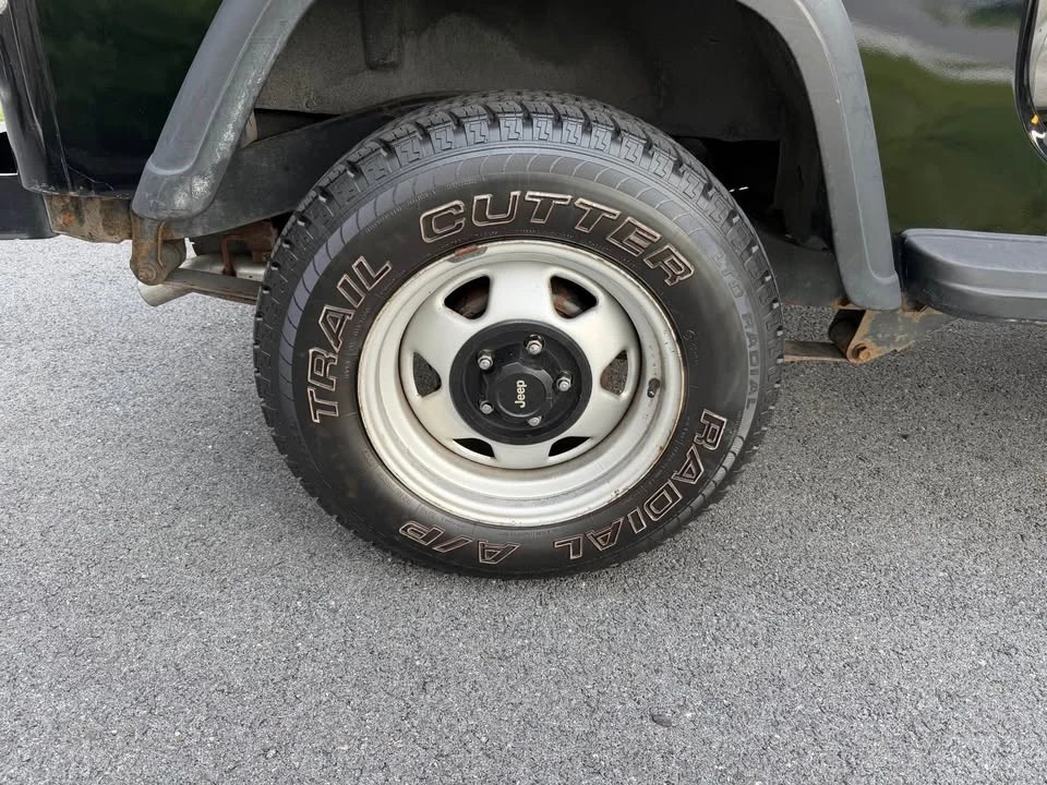 1990 Jeep YJ Wrangler - Image 14 of 20