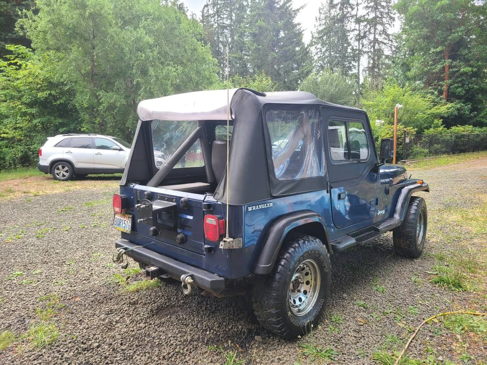 1990 Jeep YJ Wrangler - Image 4 of 5