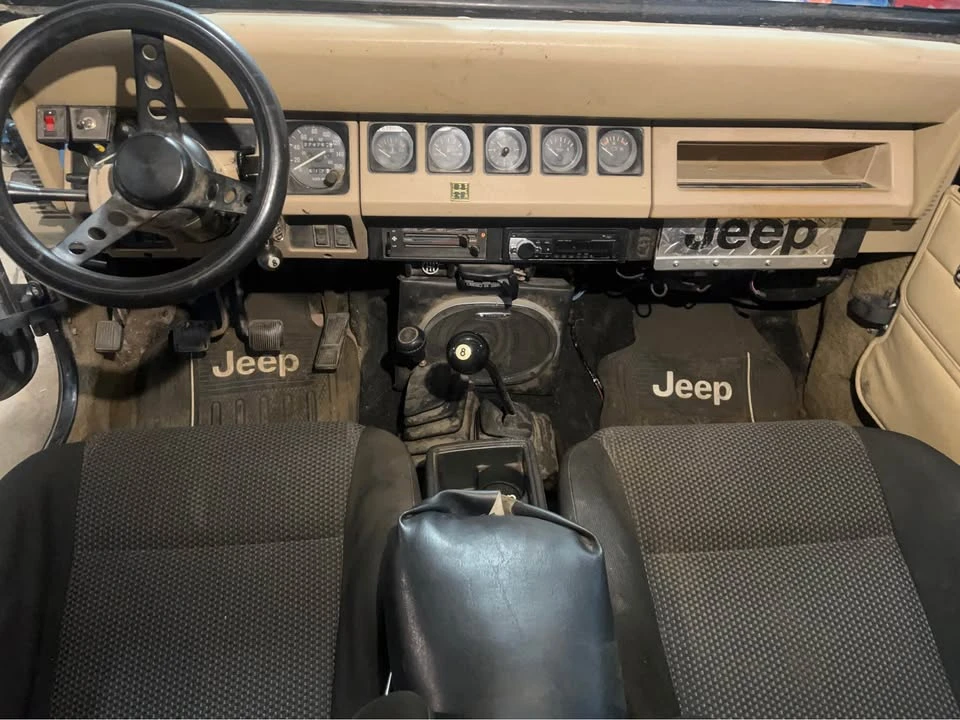 1990 Jeep YJ Wrangler - Image 5 of 11