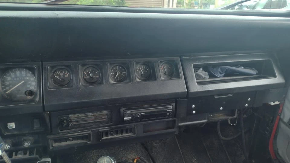 1990 Jeep YJ Wrangler - Image 6 of 9