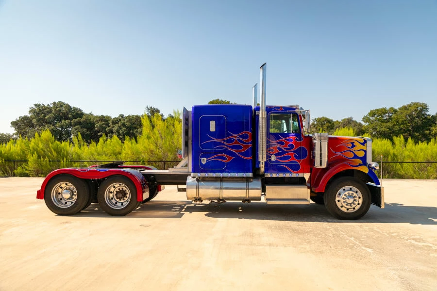 1990 Kenworth W900 - Image 2 of 25