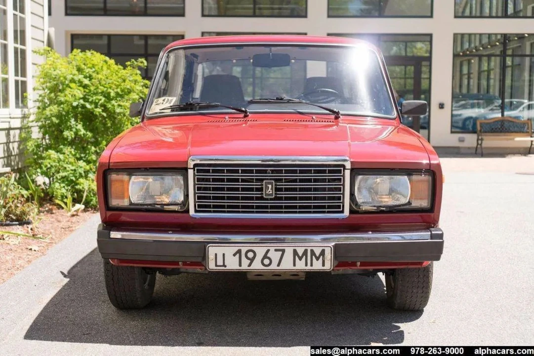 1990 Lada - Image 2 of 31