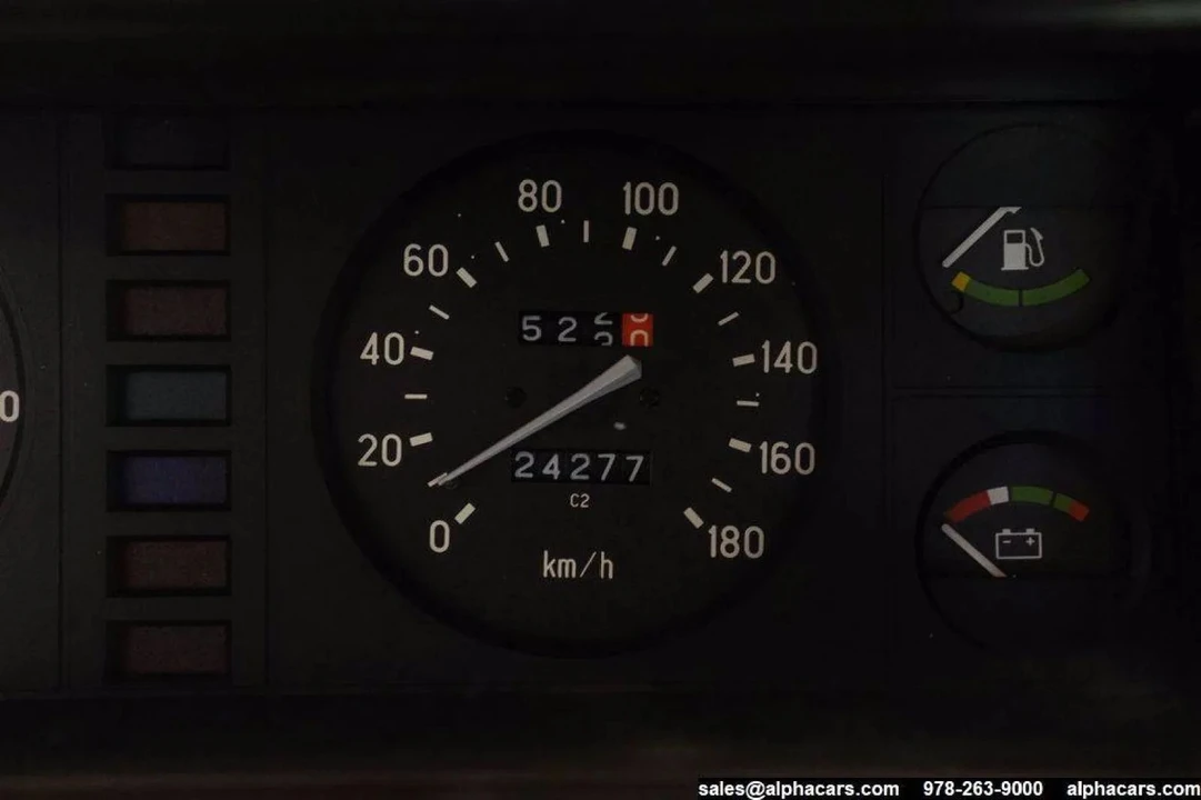 1990 Lada - Image 19 of 31
