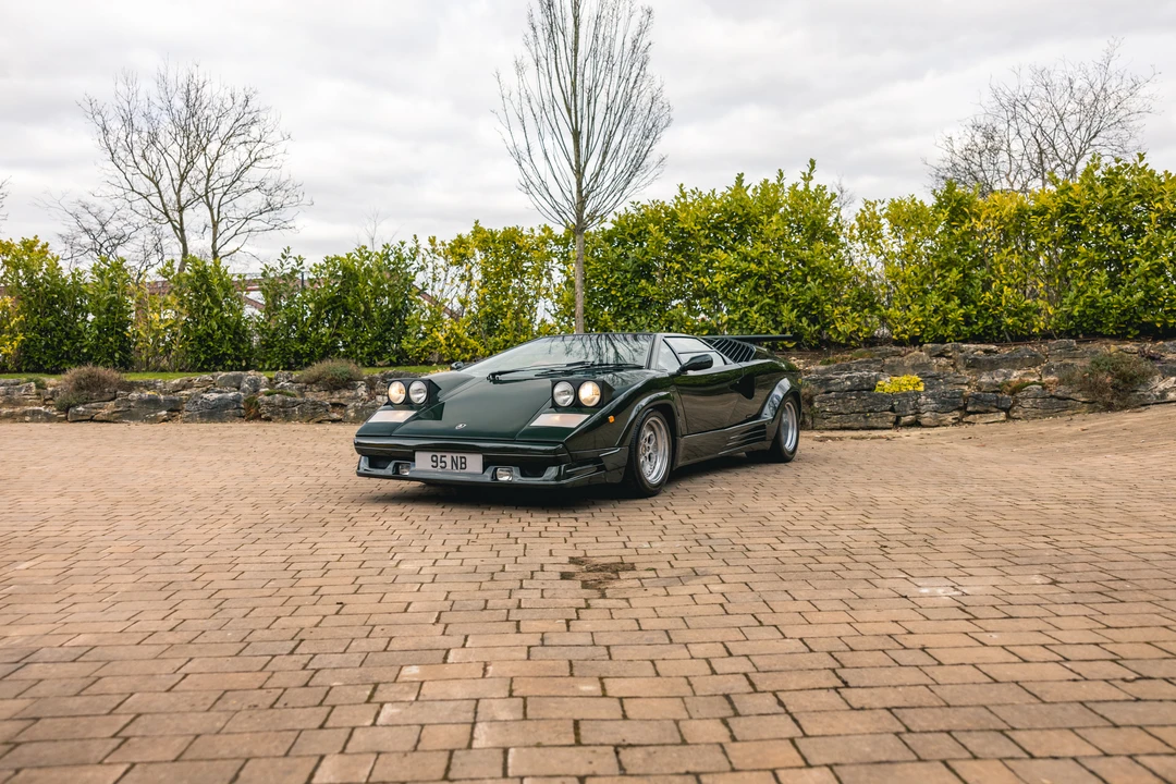 1990 Lamborghini Countach 25th Anniversary Edition - Image 16 of 31