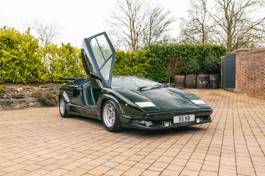 1990 Lamborghini Countach 25th Anniversary Edition - Image 28 of 31