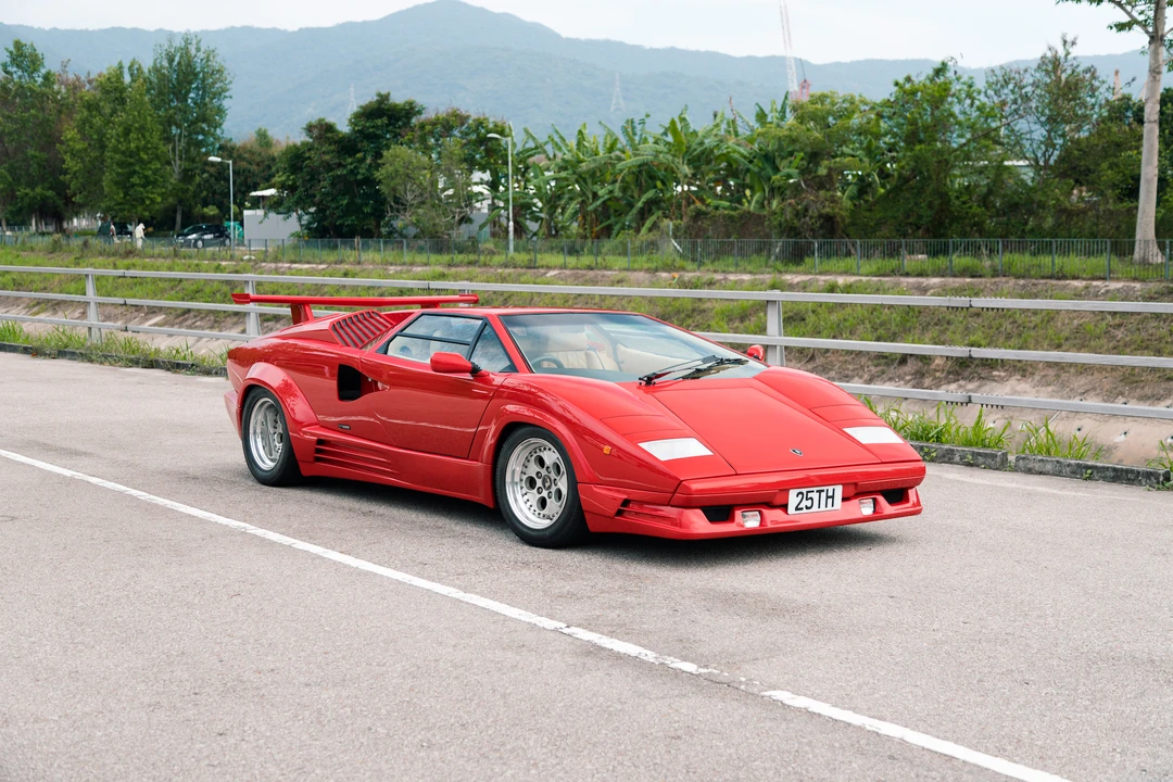 1990 Lamborghini Countach 25th Anniversary Edition - Image 20 of 31