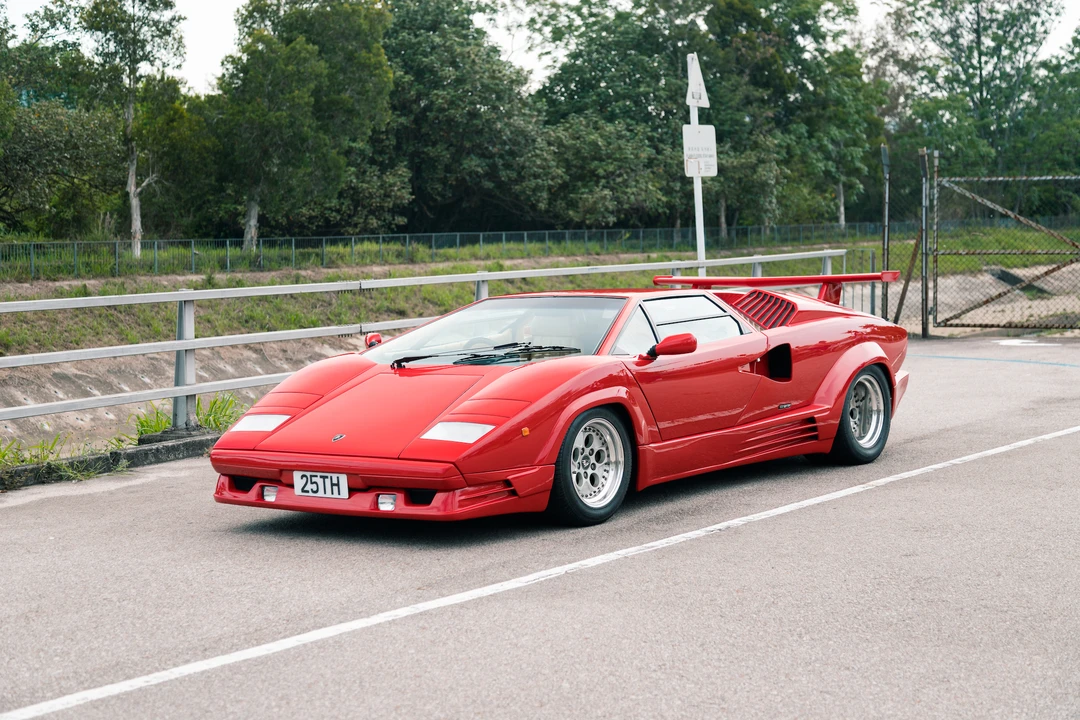 1990 Lamborghini Countach 25th Anniversary Edition - Image 16 of 31