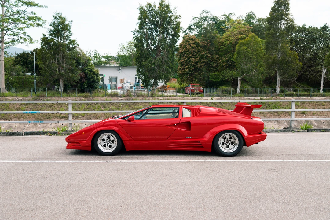 1990 Lamborghini Countach 25th Anniversary Edition - Image 15 of 31