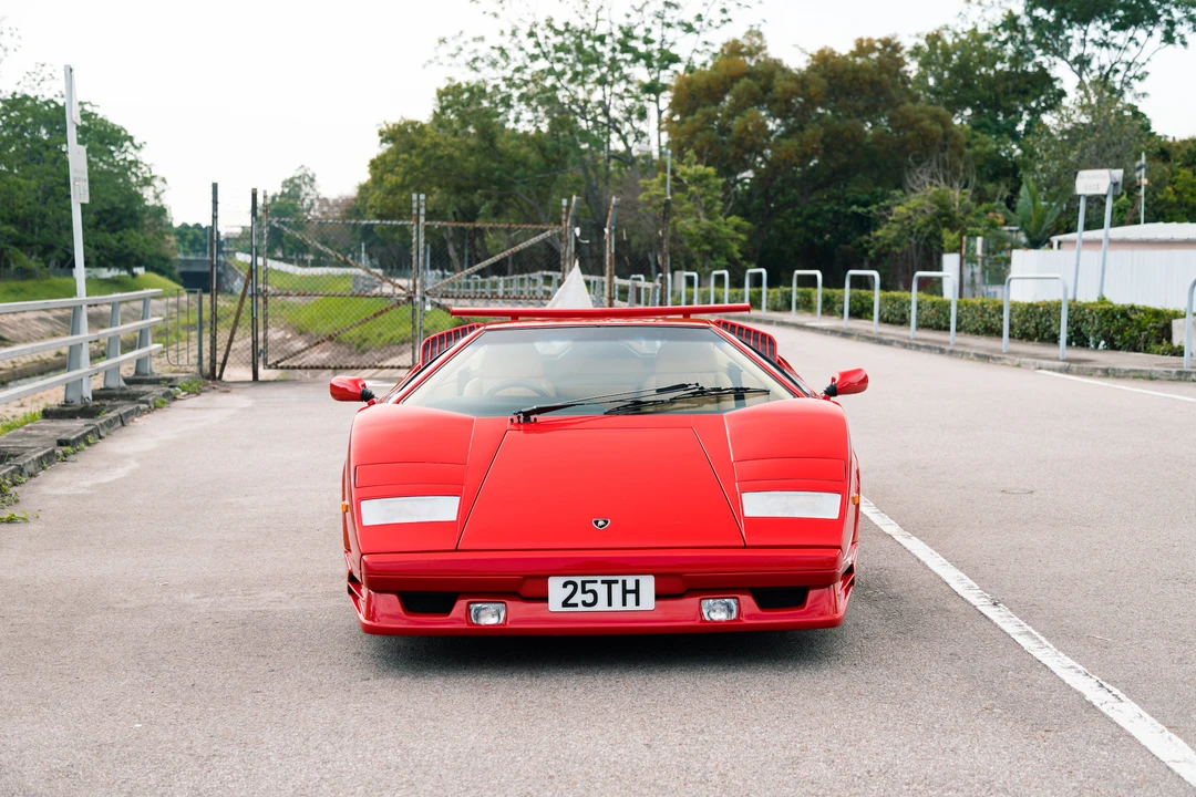 1990 Lamborghini Countach 25th Anniversary Edition - Image 18 of 31
