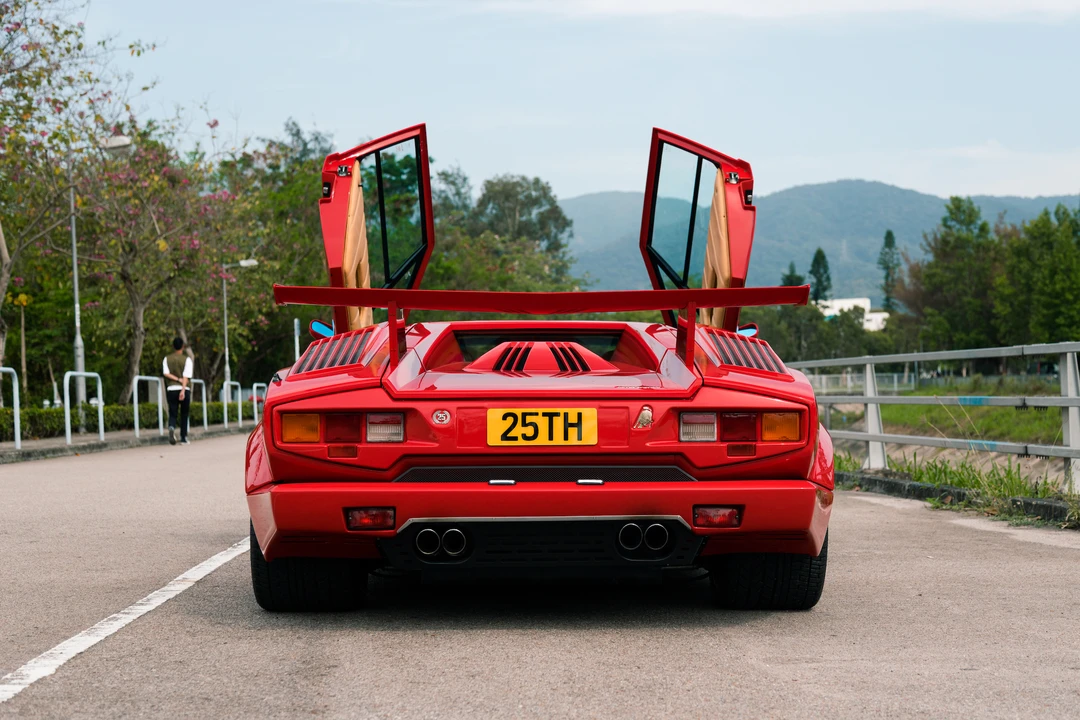 1990 Lamborghini Countach 25th Anniversary Edition - Image 12 of 31