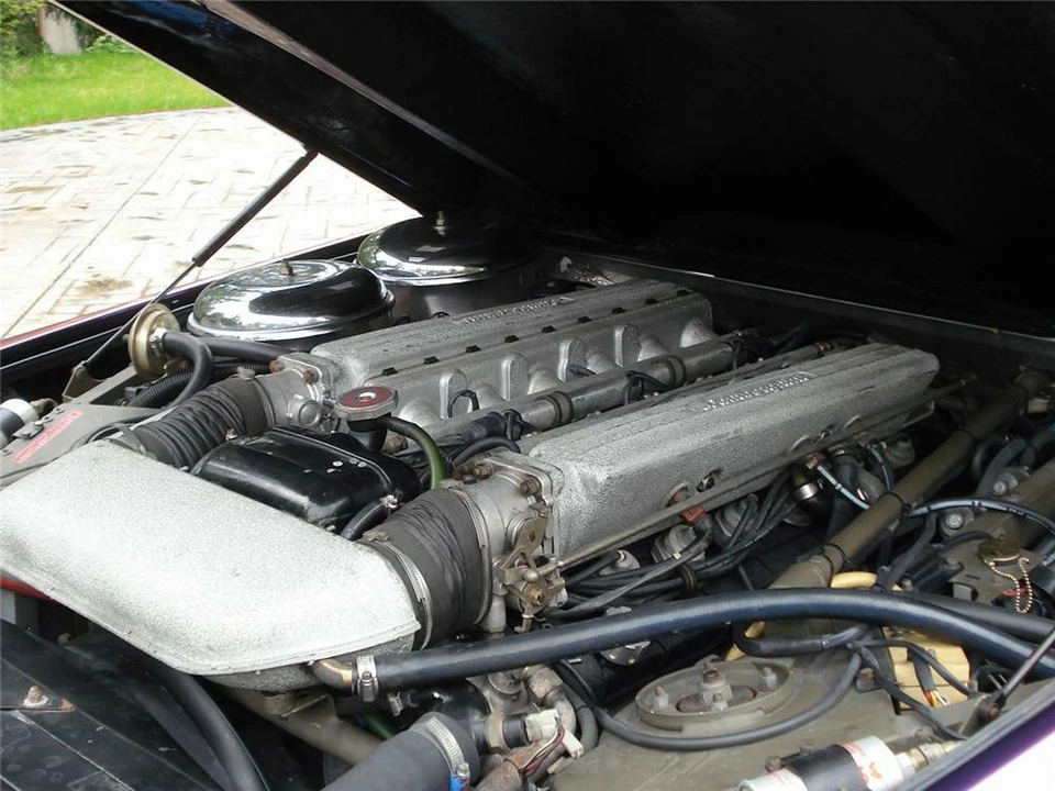 1990 Lamborghini LM002 - Image 3 of 5