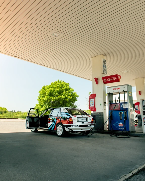 1990 Lancia Delta 1st Gen - Image 21 of 31