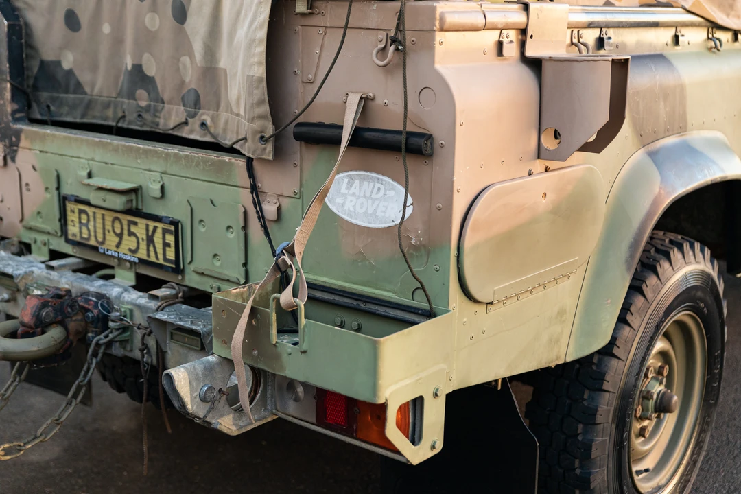 1990 Land Rover Defender 110 - Image 30 of 31