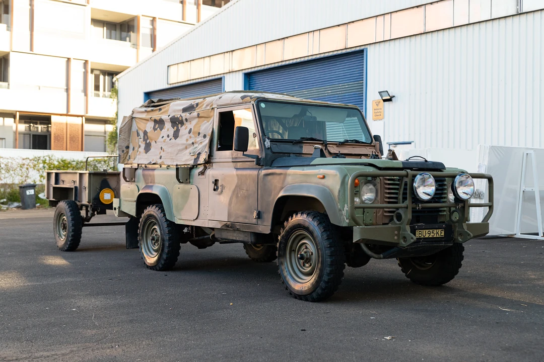 1990 Land Rover Defender 110 - Image 11 of 31