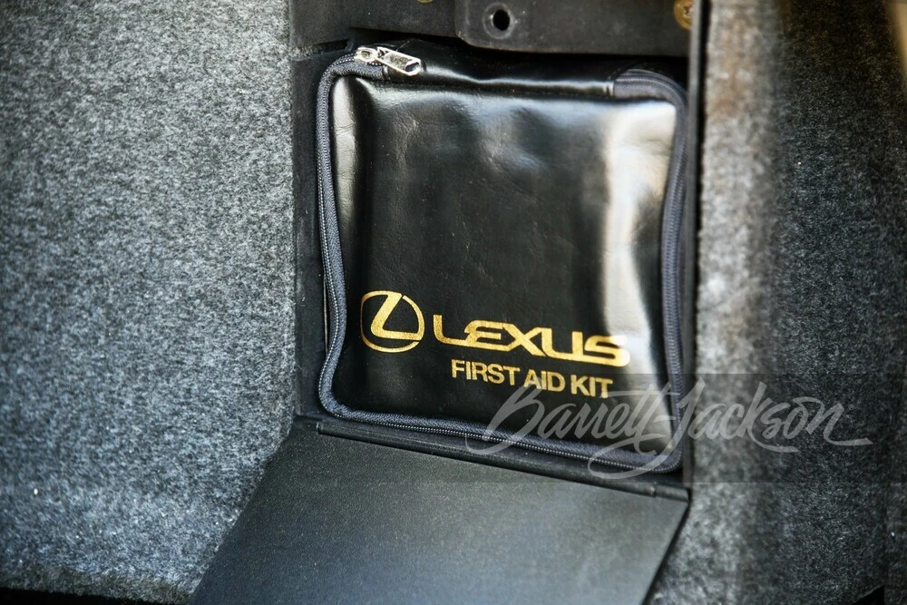 1990 Lexus LS 1st Gen - Image 17 of 25