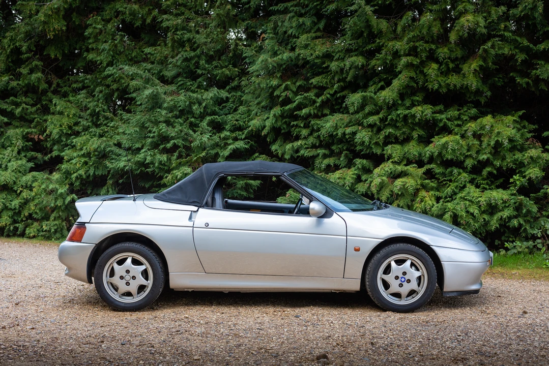 1990 Lotus Elan M100 - Image 9 of 31