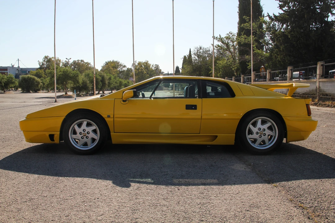1990 Lotus Esprit Series 4 - Image 14 of 31