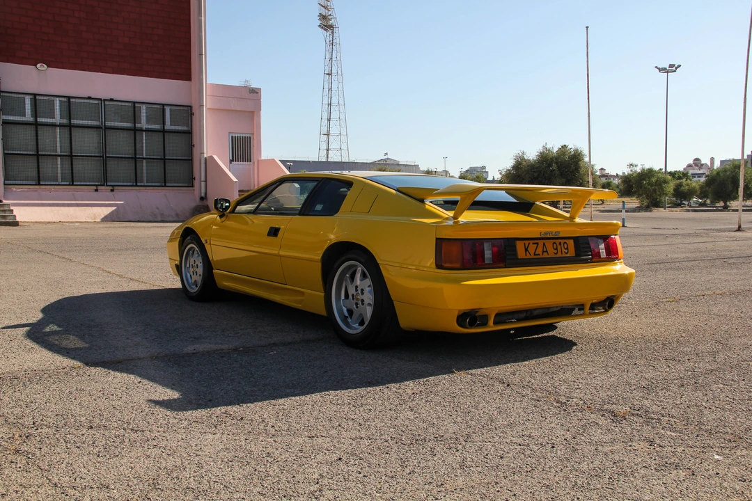 1990 Lotus Esprit Series 4 - Image 15 of 31