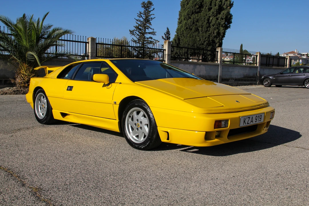 1990 Lotus Esprit Series 4 - Image 4 of 31