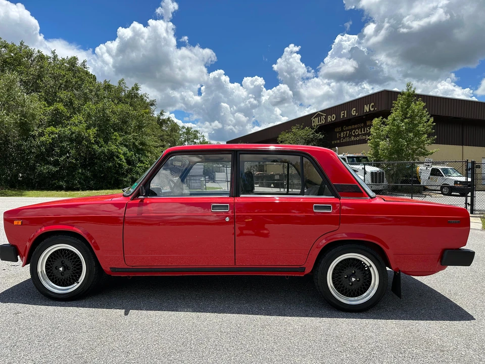 1990 Lada - Image 8 of 31