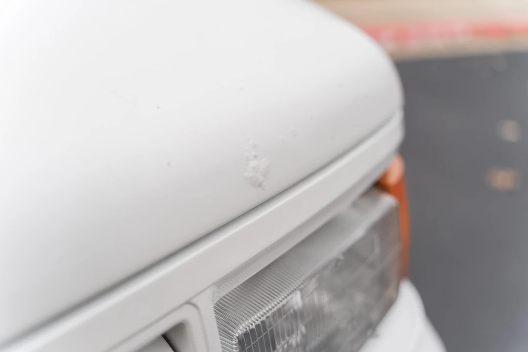 1990 LaForza - Image 28 of 31