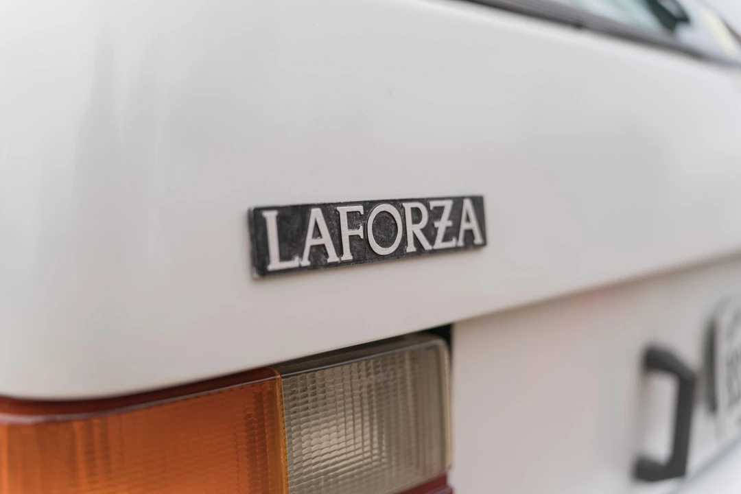 1990 LaForza - Image 19 of 31