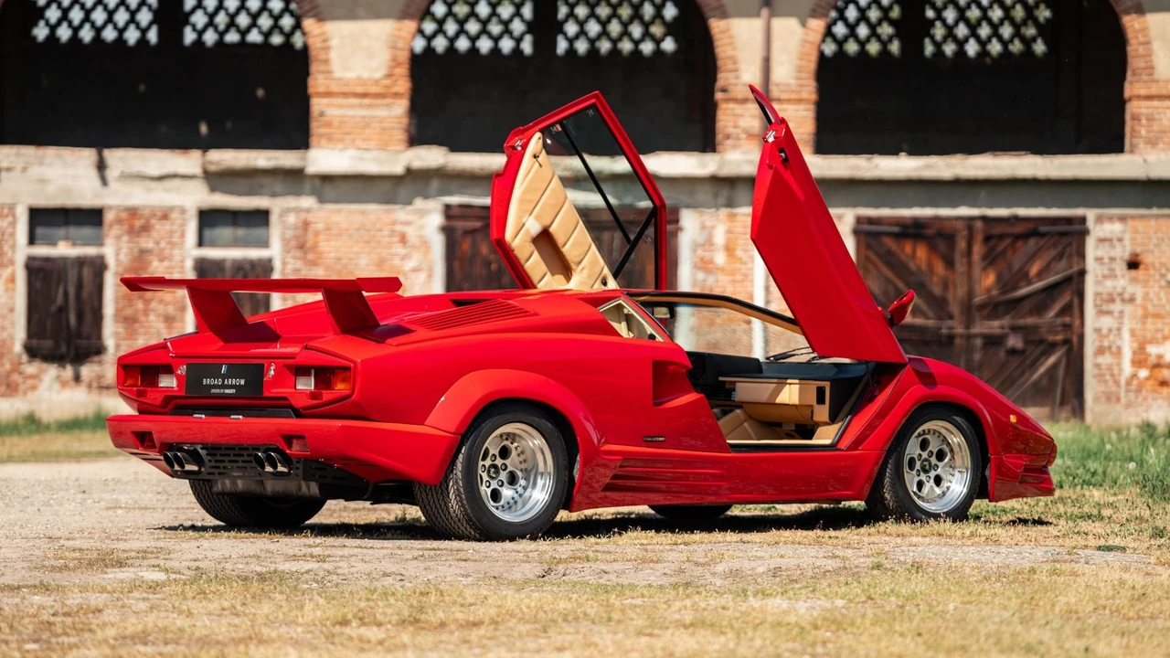 1990 Lamborghini Countach 25th Anniversary Edition - Image 8 of 31
