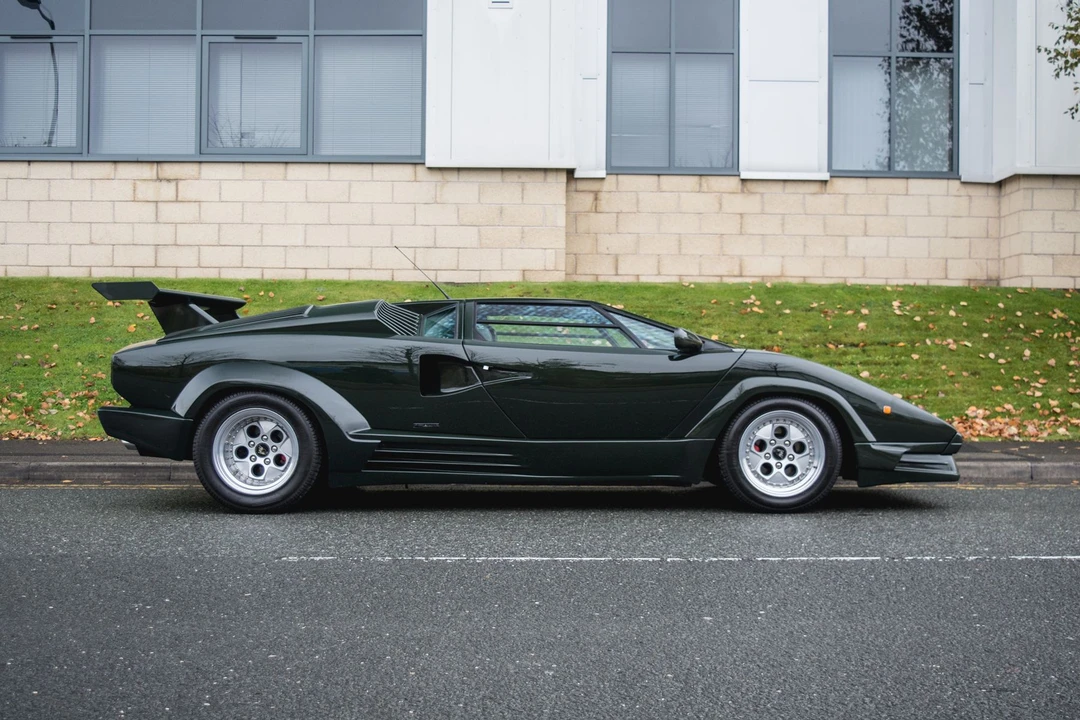 1990 Lamborghini Countach 25th Anniversary Edition - Image 31 of 31