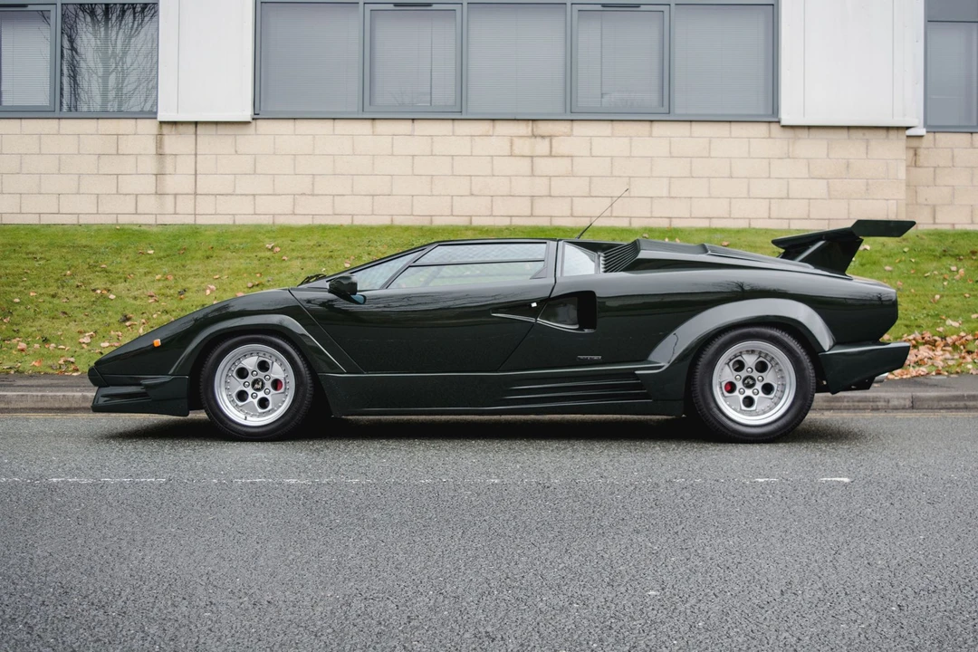 1990 Lamborghini Countach 25th Anniversary Edition - Image 10 of 31