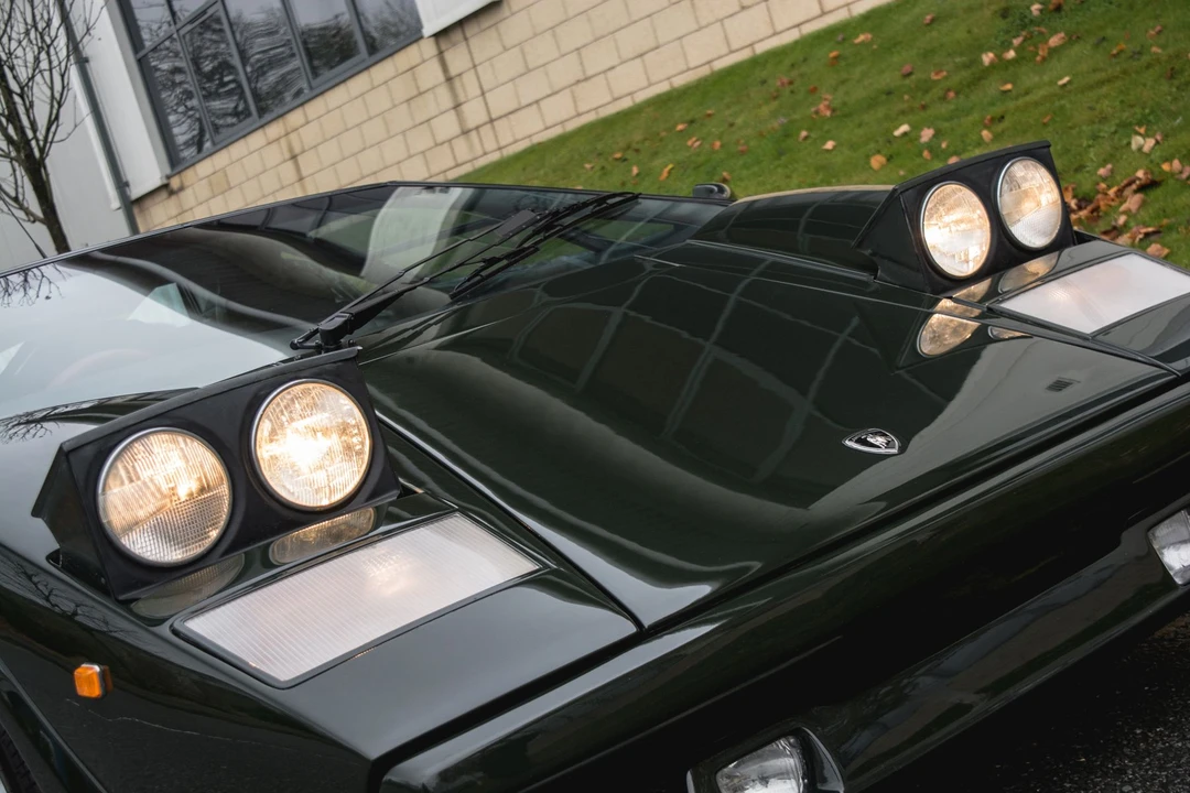 1990 Lamborghini Countach 25th Anniversary Edition - Image 20 of 31