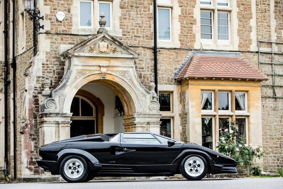 1990 Lamborghini Countach 25th Anniversary Edition - Image 30 of 31