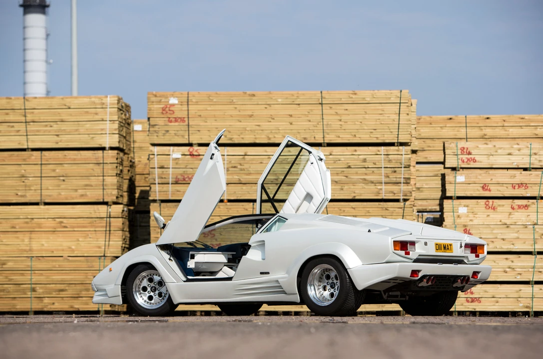 1990 Lamborghini Countach 25th Anniversary Edition - Image 25 of 31