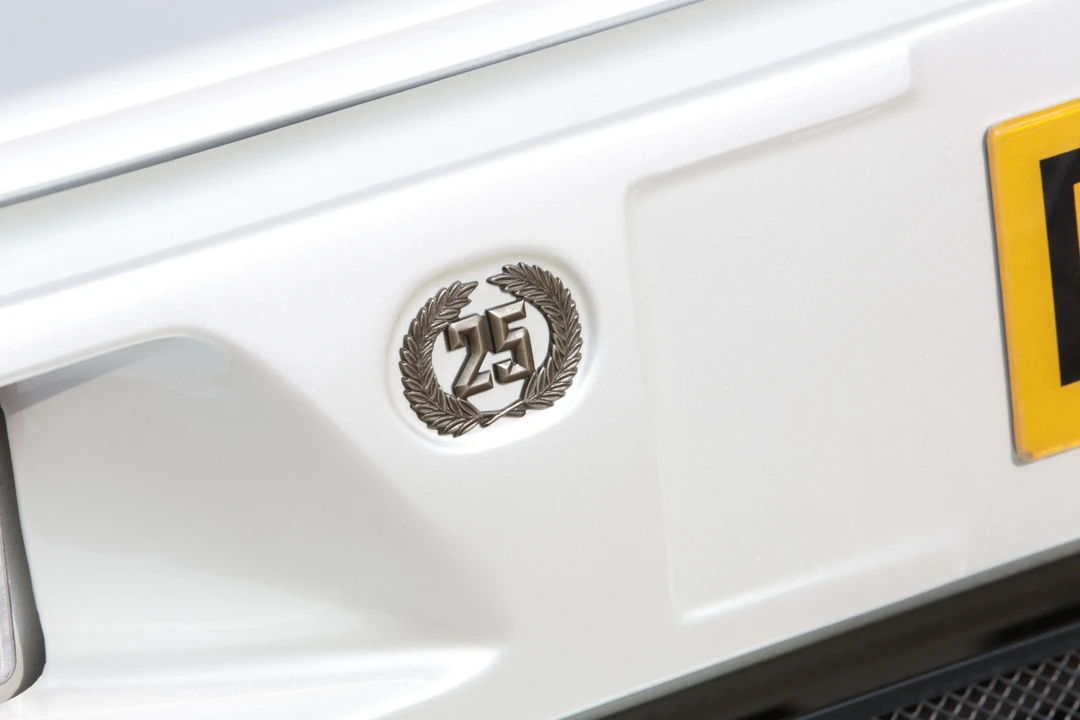 1990 Lamborghini Countach 25th Anniversary Edition - Image 18 of 31