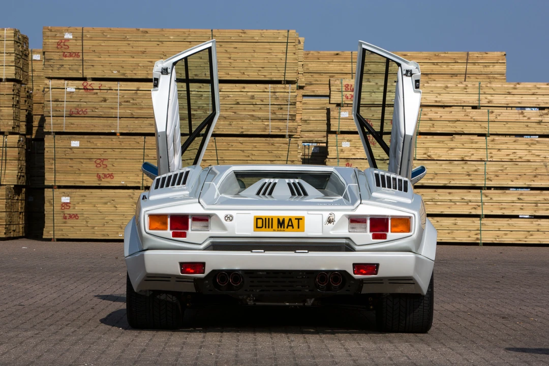 1990 Lamborghini Countach 25th Anniversary Edition - Image 16 of 31