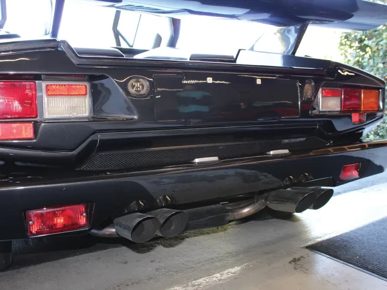 1990 Lamborghini Countach 25th Anniversary Edition - Image 19 of 24