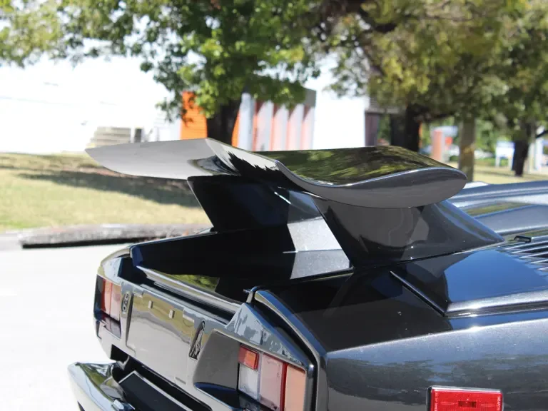 1990 Lamborghini Countach 25th Anniversary Edition - Image 17 of 24