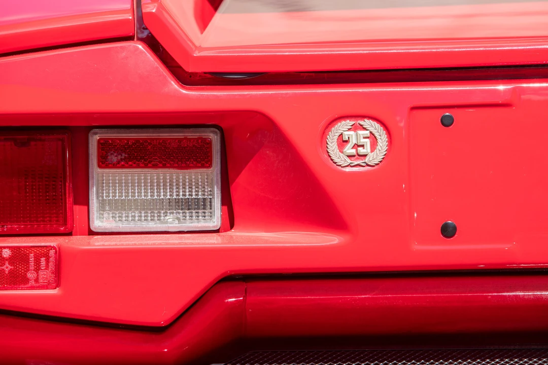 1990 Lamborghini Countach 25th Anniversary Edition - Image 28 of 31