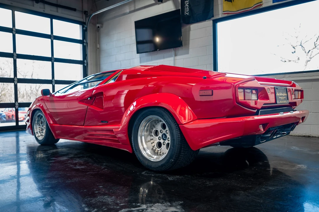 1990 Lamborghini Countach 25th Anniversary Edition - Image 7 of 31