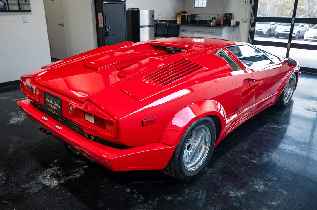 1990 Lamborghini Countach 25th Anniversary Edition - Image 12 of 31