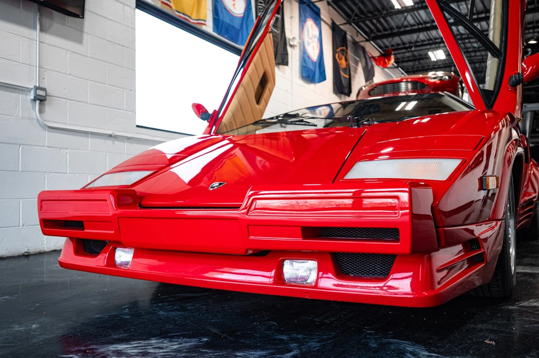1990 Lamborghini Countach 25th Anniversary Edition - Image 19 of 31