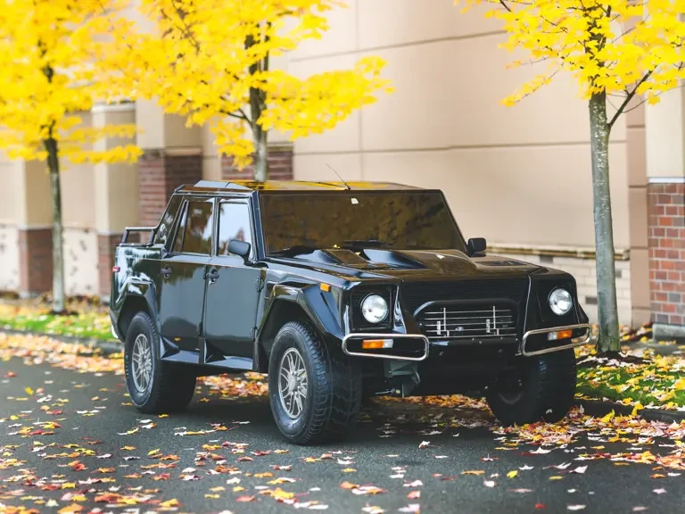 1990 Lamborghini LM002 - Image 2 of 26