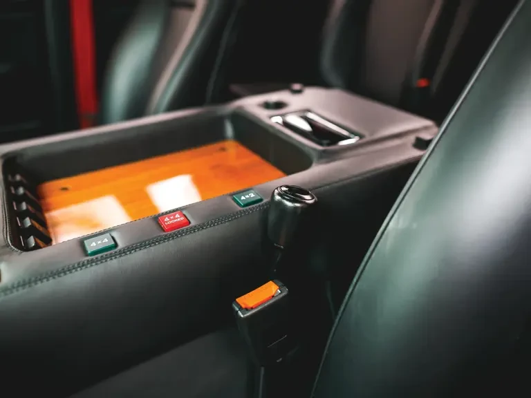 1990 Lamborghini LM002 - Image 15 of 26