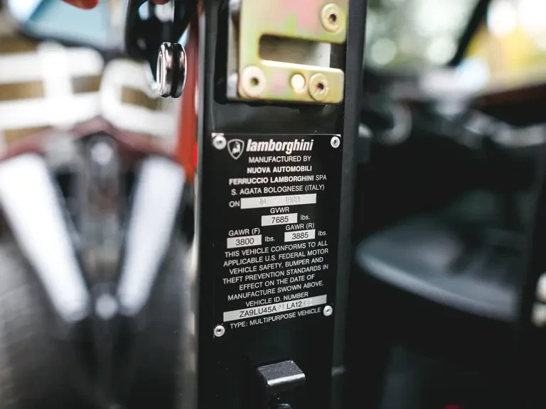 1990 Lamborghini LM002 - Image 24 of 26