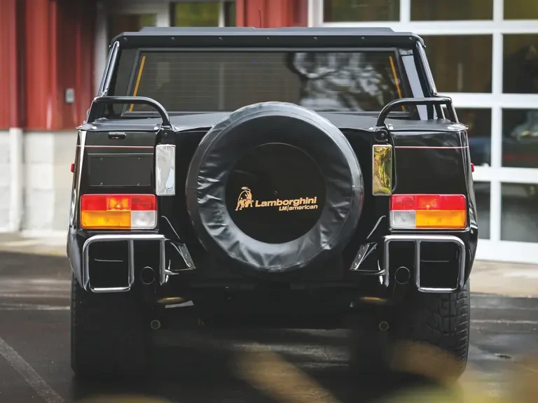 1990 Lamborghini LM002 - Image 8 of 26