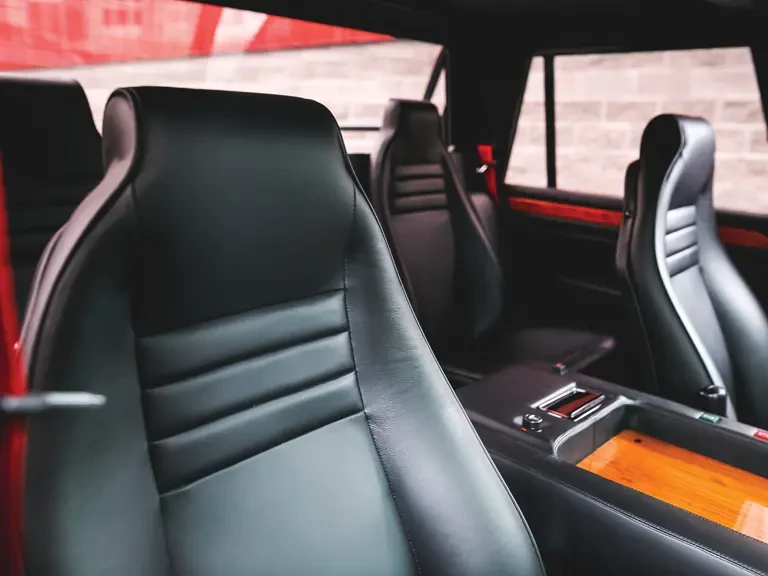 1990 Lamborghini LM002 - Image 13 of 26