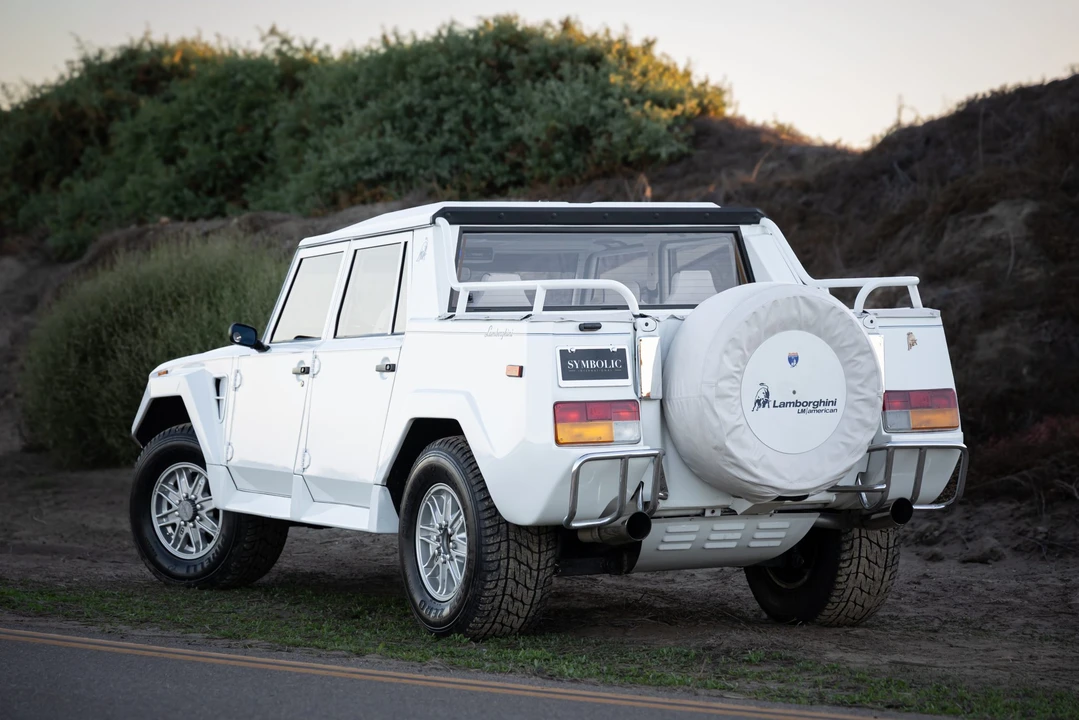 1990 Lamborghini LM002 - Image 22 of 31