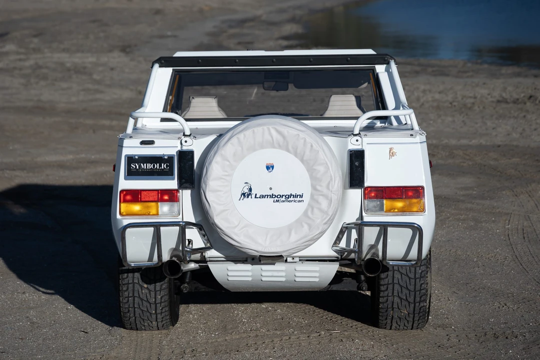 1990 Lamborghini LM002 - Image 19 of 31