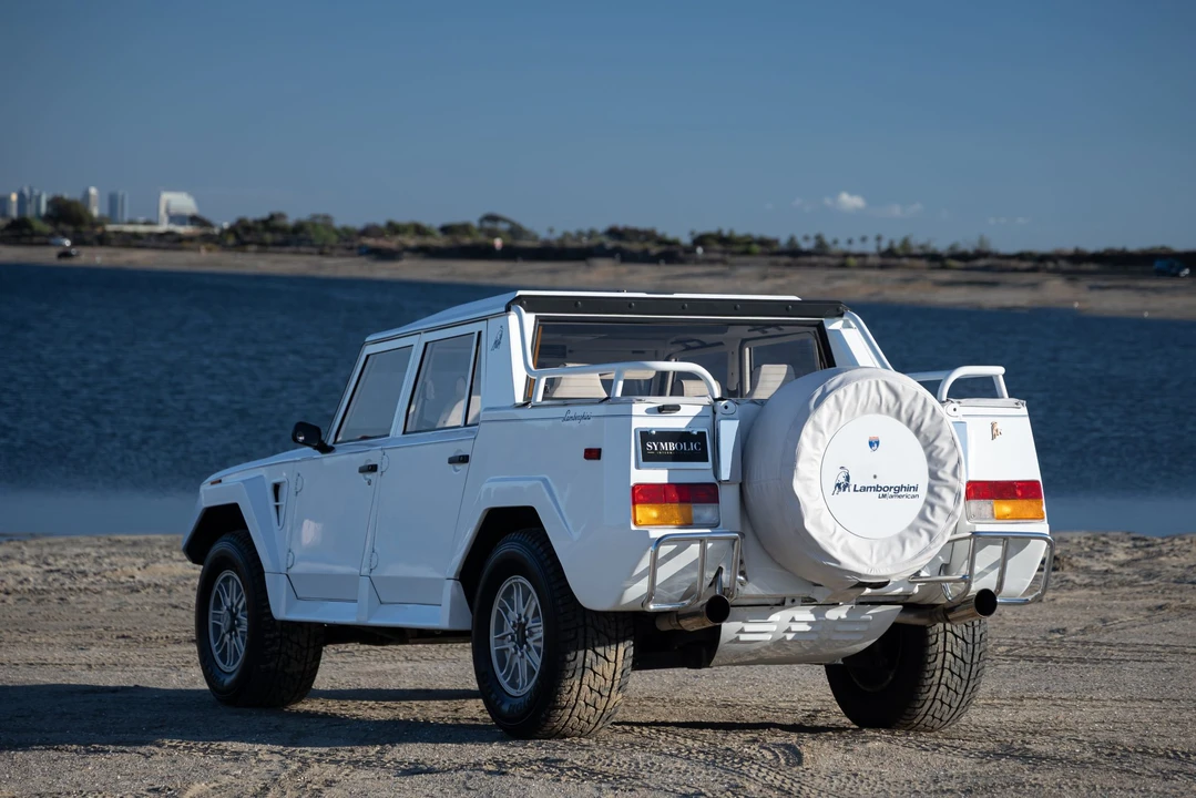 1990 Lamborghini LM002 - Image 21 of 31